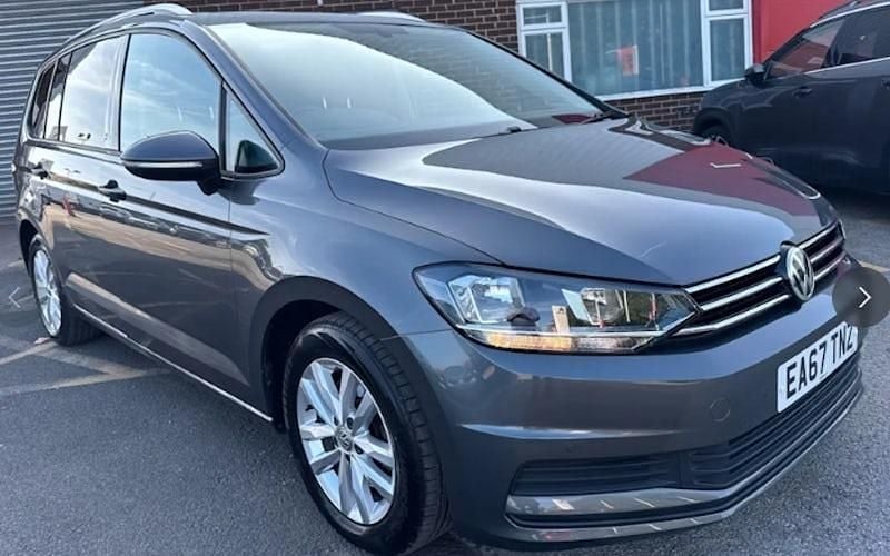Used 2021 VW Touran Family MPV | £16,499 (Super price) - Image 1/1