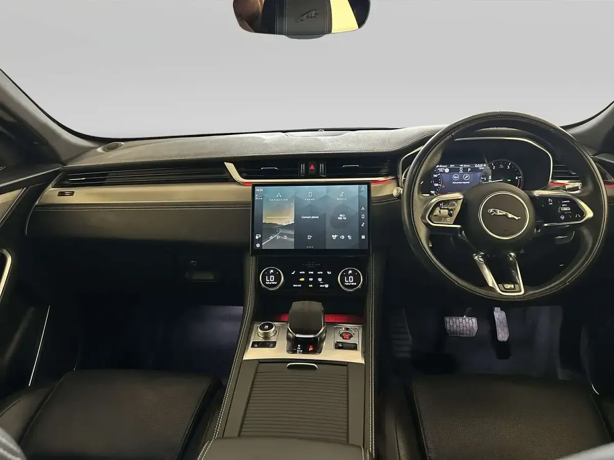 Used Jaguar F-Pace R-Dynamic 204 HP (150 kW) 2022 Grey SUV