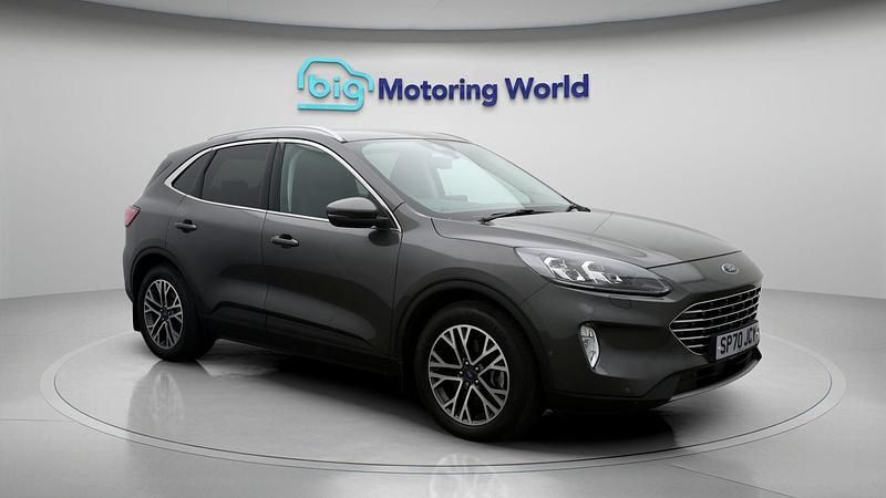 Used Ford Kuga Titanium 222 HP (163 kW) 2020 SUV