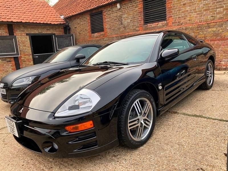 Used Mitsubishi Eclipse 210 HP (154 kW) 2021 Black Coupe