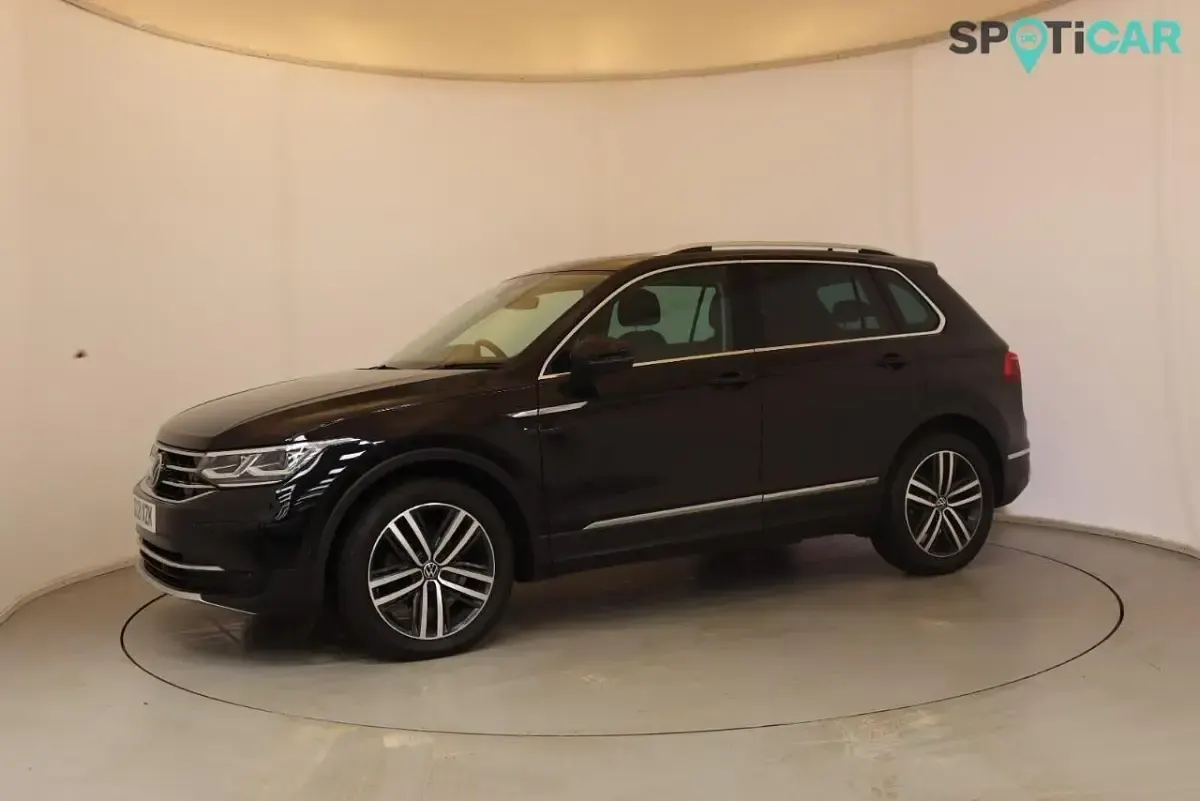 Used VW Tiguan Elegance 148 HP (108 kW) 2021 Black SUV