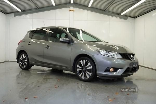 Grey Used 2015 Nissan Pulsar N-TEC Hatchback | £5,995 (Expensive) - Image 1/4