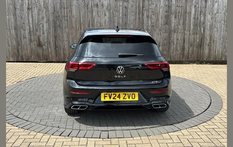 Used VW Golf VIII R-line 147 HP (108 kW) 2024 Black Hatchback