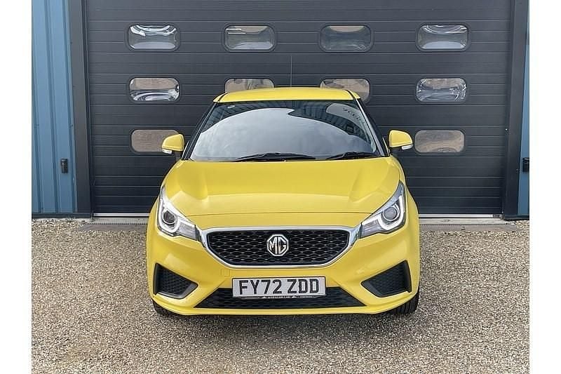 Used MG MG3 Excite 106 HP (77 kW) 2022 Yellow Hatchback