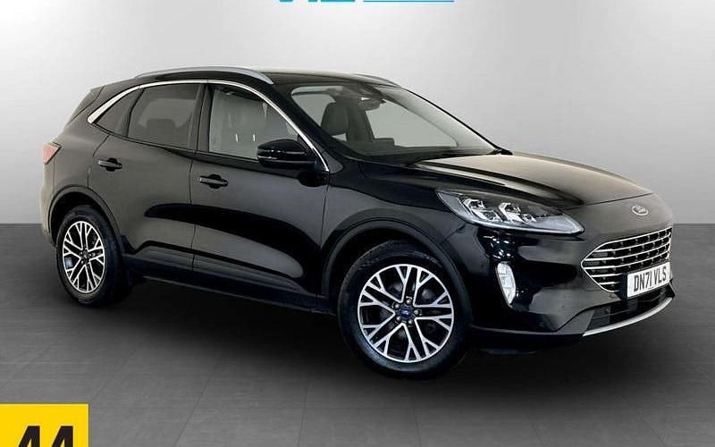 Used Ford Kuga Titanium 120 HP (88 kW) 2021 Black SUV