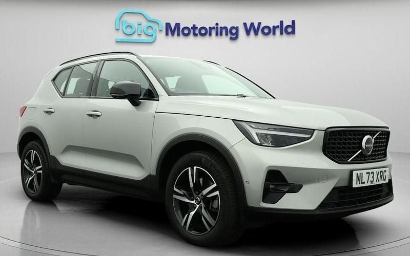 Used Volvo XC40 Plus 163 HP (119 kW) 2025 SUV