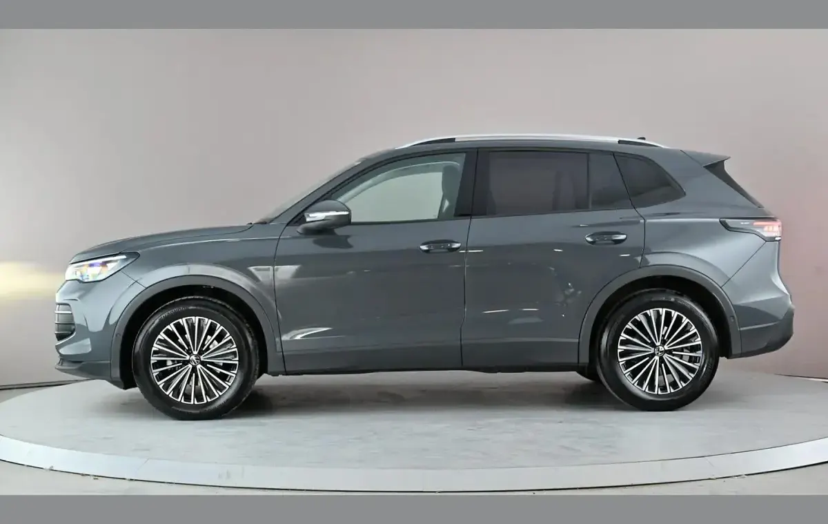 Used VW Tiguan Match 147 HP (108 kW) 2025 Grey SUV