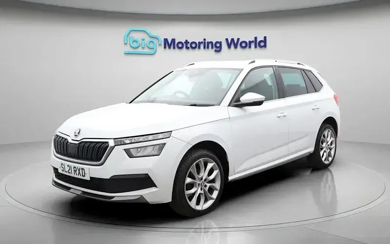 Usado Skoda 110 R SE L 110 CV (80 kW) 2021 Blanco Utilitario