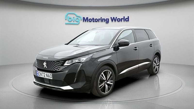 Used Peugeot 5008 Premium 131 HP (96 kW) 2022 Black SUV