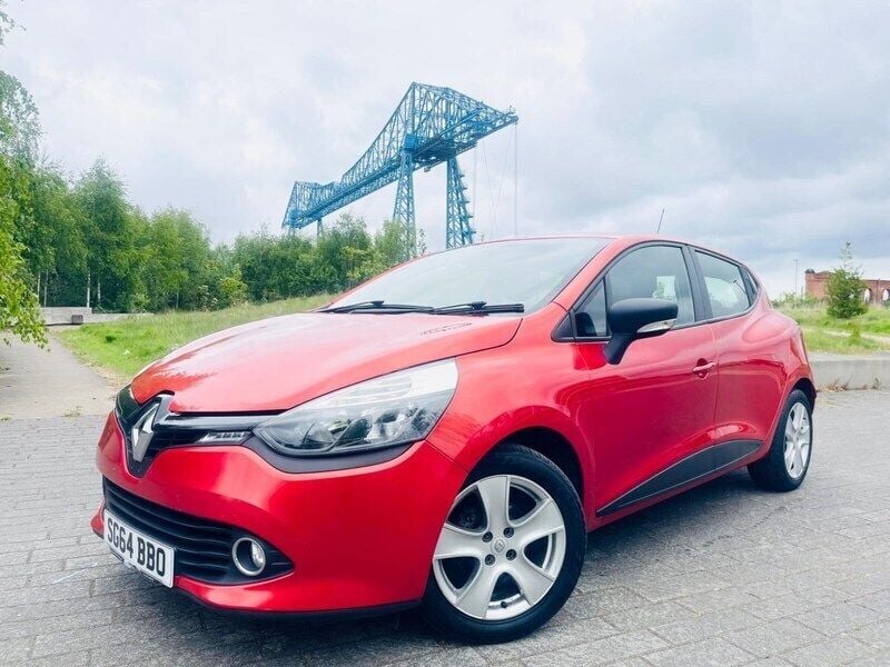 Red Used 2014 Renault Clio IV Expression+ Hatchback | £4,295 (Fair price) - Image 1/3