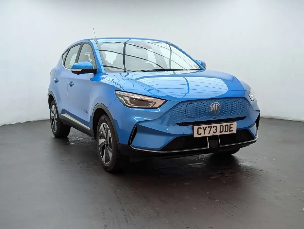 Used MG ZS SE 130 kW (177 HP) 2023 Blue SUV