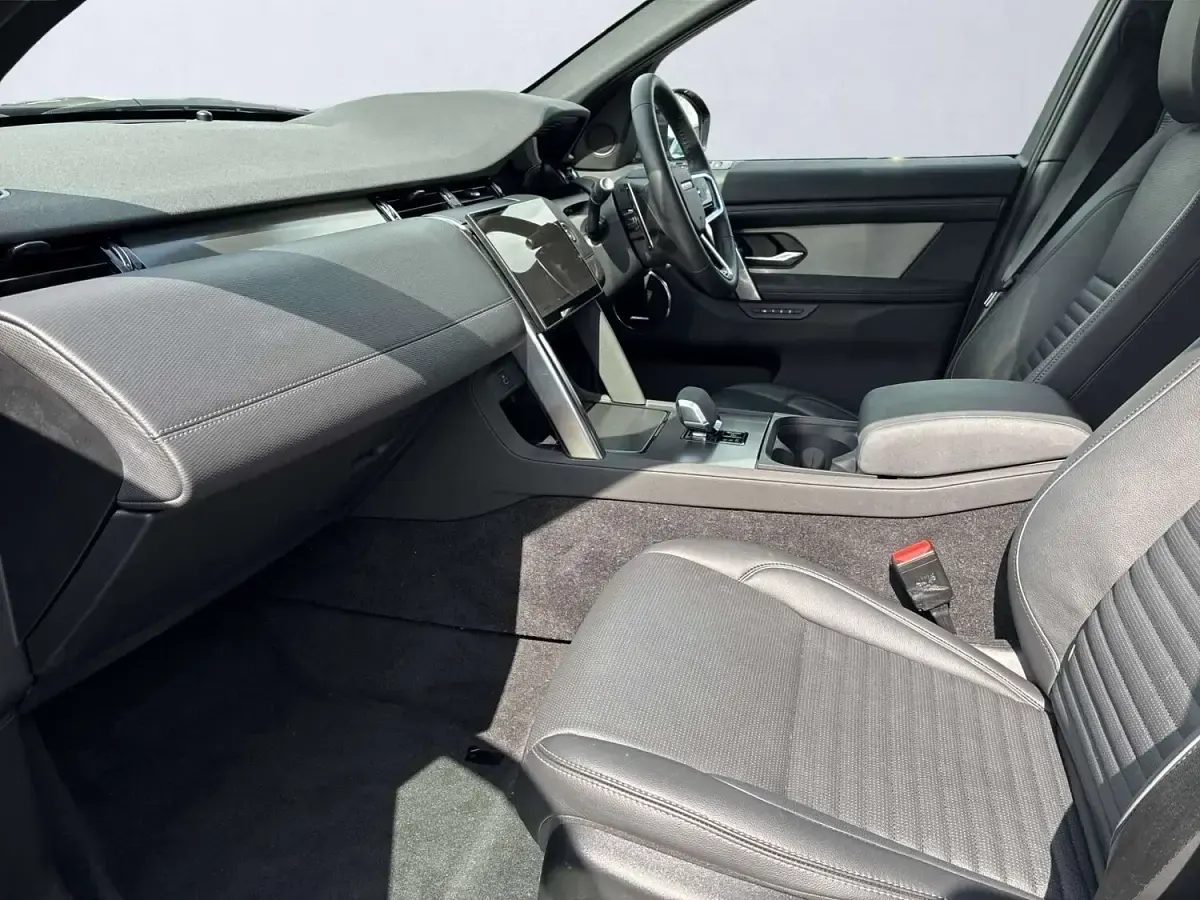 Used Land Rover Discovery Sport SE Dynamic 2024 Grey SUV