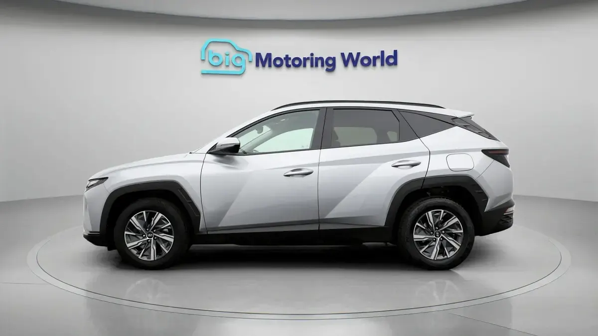 Used Hyundai Tucson SE 150 HP (110 kW) 2024 Silver SUV