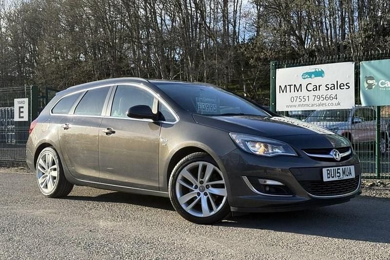 Used Vauxhall Astra SRi 2015 Grey Estate