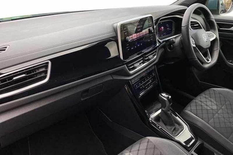 Used VW T-Roc 150 HP (110 kW) 2025 SUV