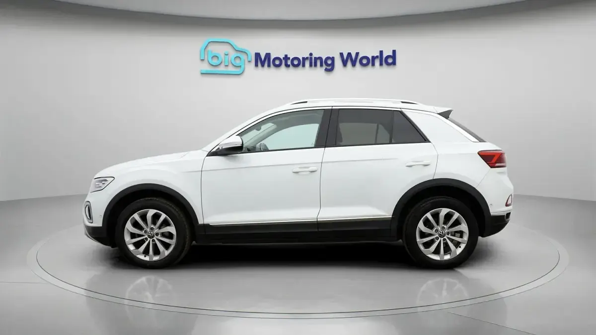 Used VW T-Roc Style 150 HP (110 kW) 2022 White SUV