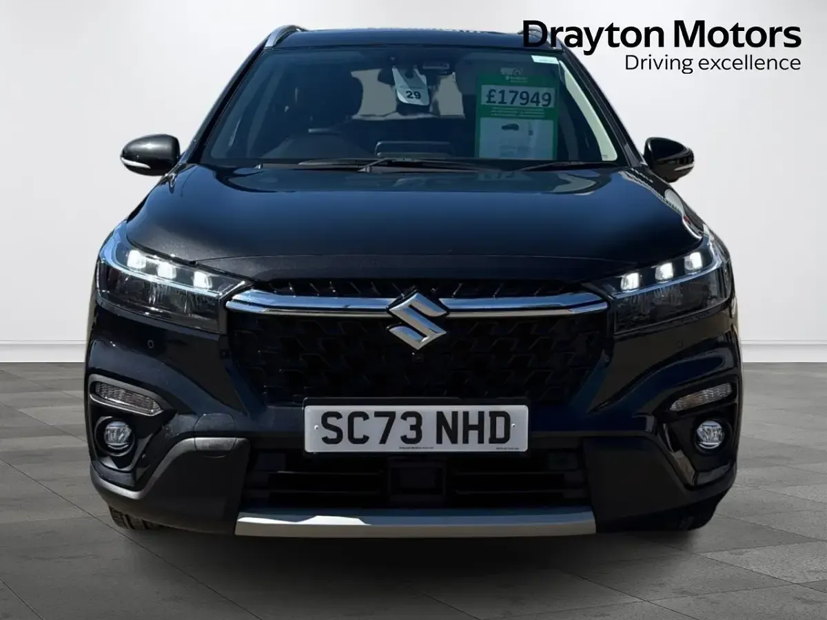 Begagnad Suzuki SX4 S-Cross 115 HK (84 kW) 2024 Svart SUV