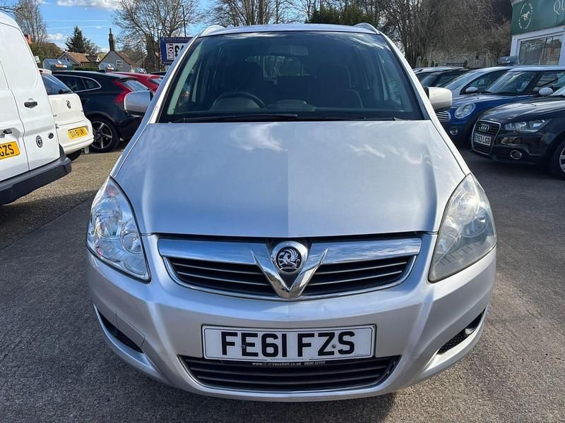 Used Vauxhall Zafira Excite 115 HP (84 kW) 2011 Silver MPV