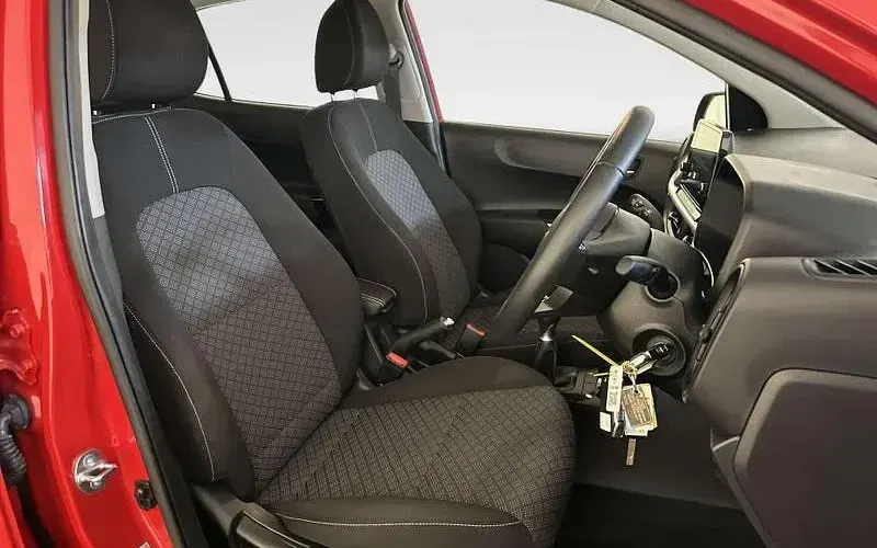 Used Kia Picanto 63 HP (46 kW) 2025 Red Hatchback