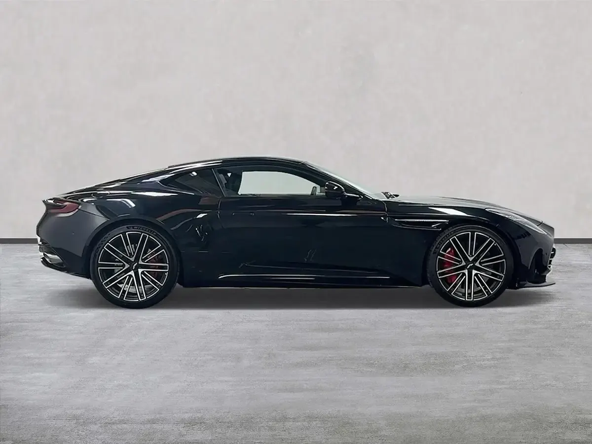 New Aston Martin V8 680 HP (500 kW) 2025 Black Coupe