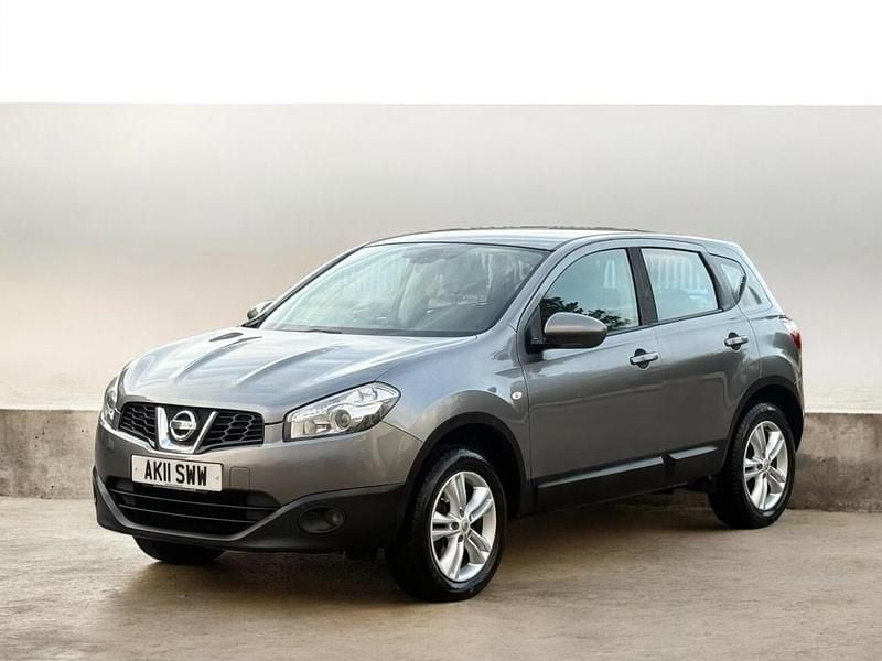 Used Nissan Qashqai Acenta 141 HP (103 kW) 2011 Grey SUV
