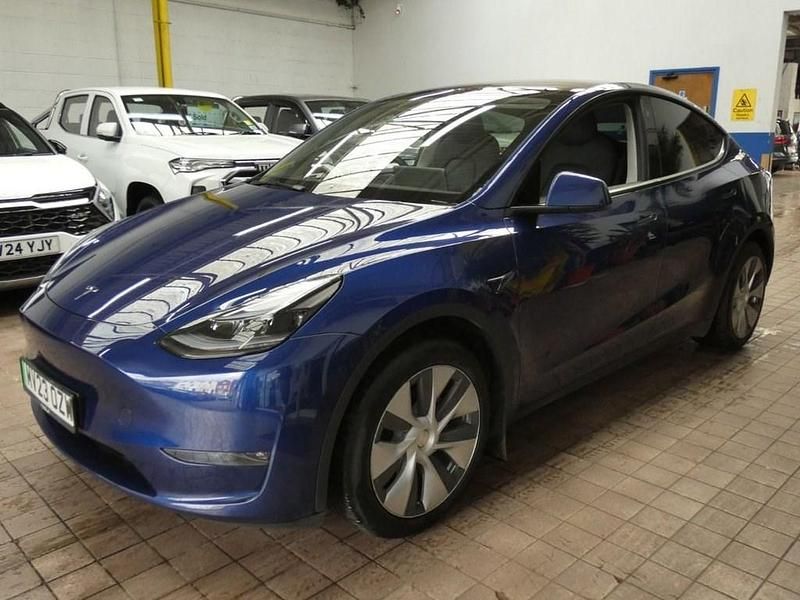 Used Tesla Model Y 282 kW (384 HP) 2023 Blue SUV