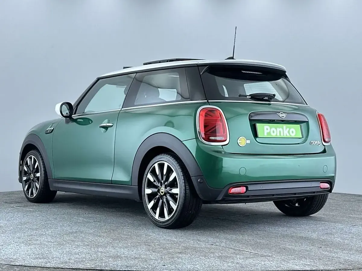 Used Mini Cooper S Hatch 135 kW (184 HP) 2022 Green Hatchback