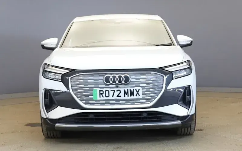Used Audi Q4 Sportback e-tron S-Line 150 kW (204 HP) 2022 White SUV