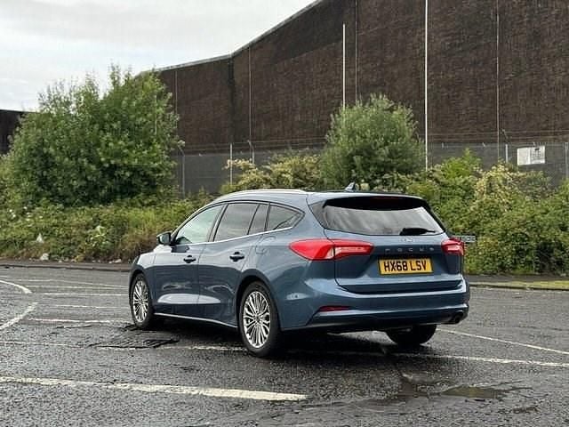 Używany Ford Focus Titanium X 125 KM (91 kW) 2019 Niebieski Kombi