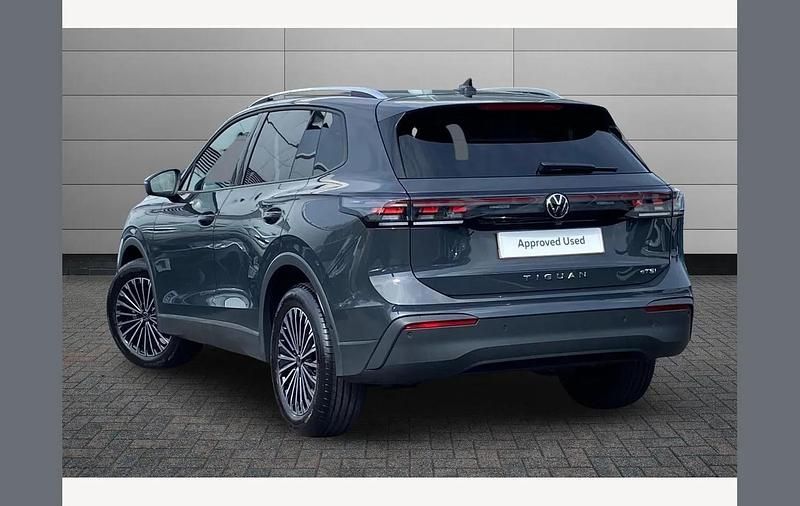 Ny VW Tiguan Match 150 HK (110 kW) 2025 Grå SUV