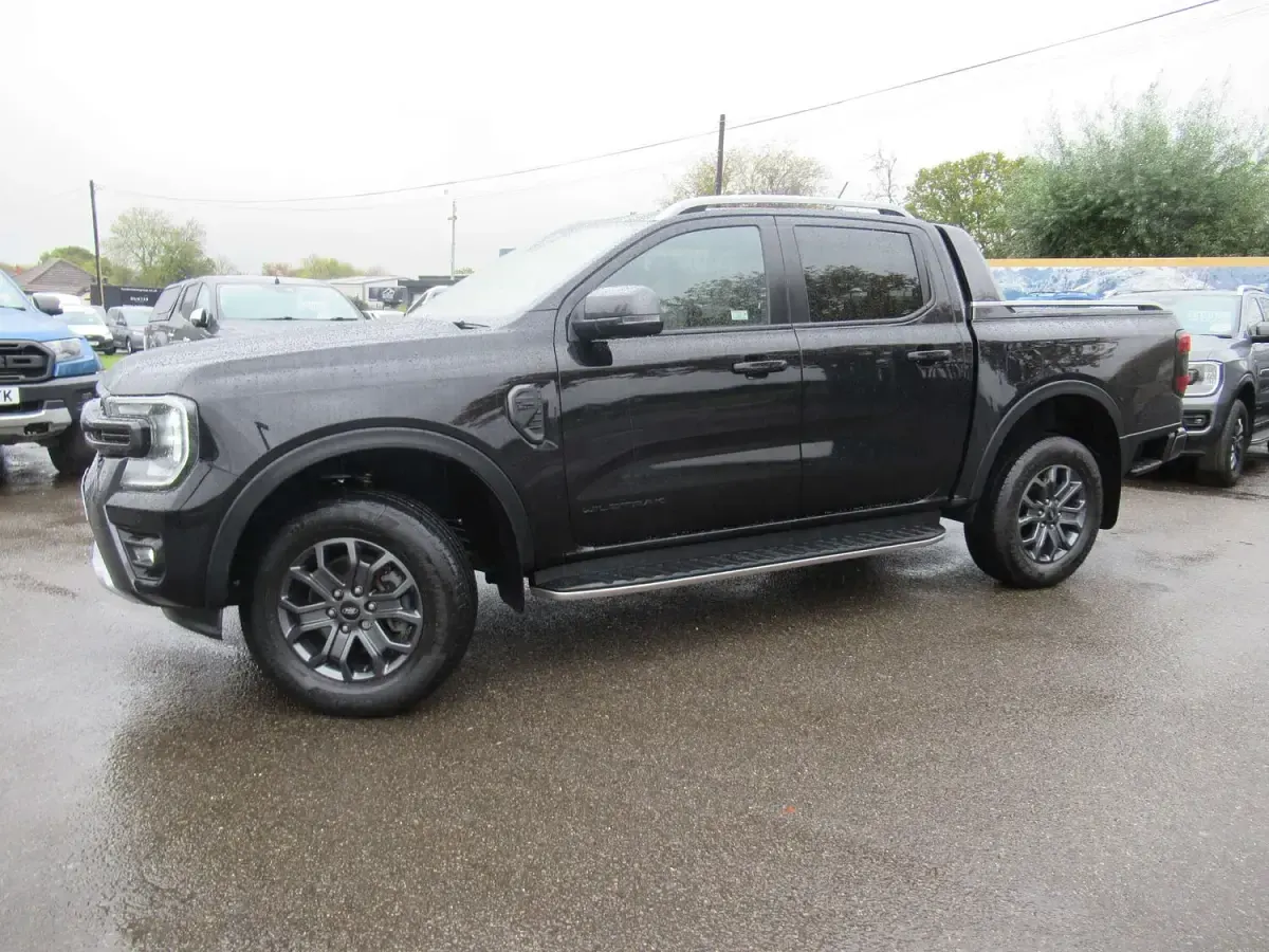 Used Ford Ranger Wildtrack 202 HP (148 kW) 2023 Black Pickup