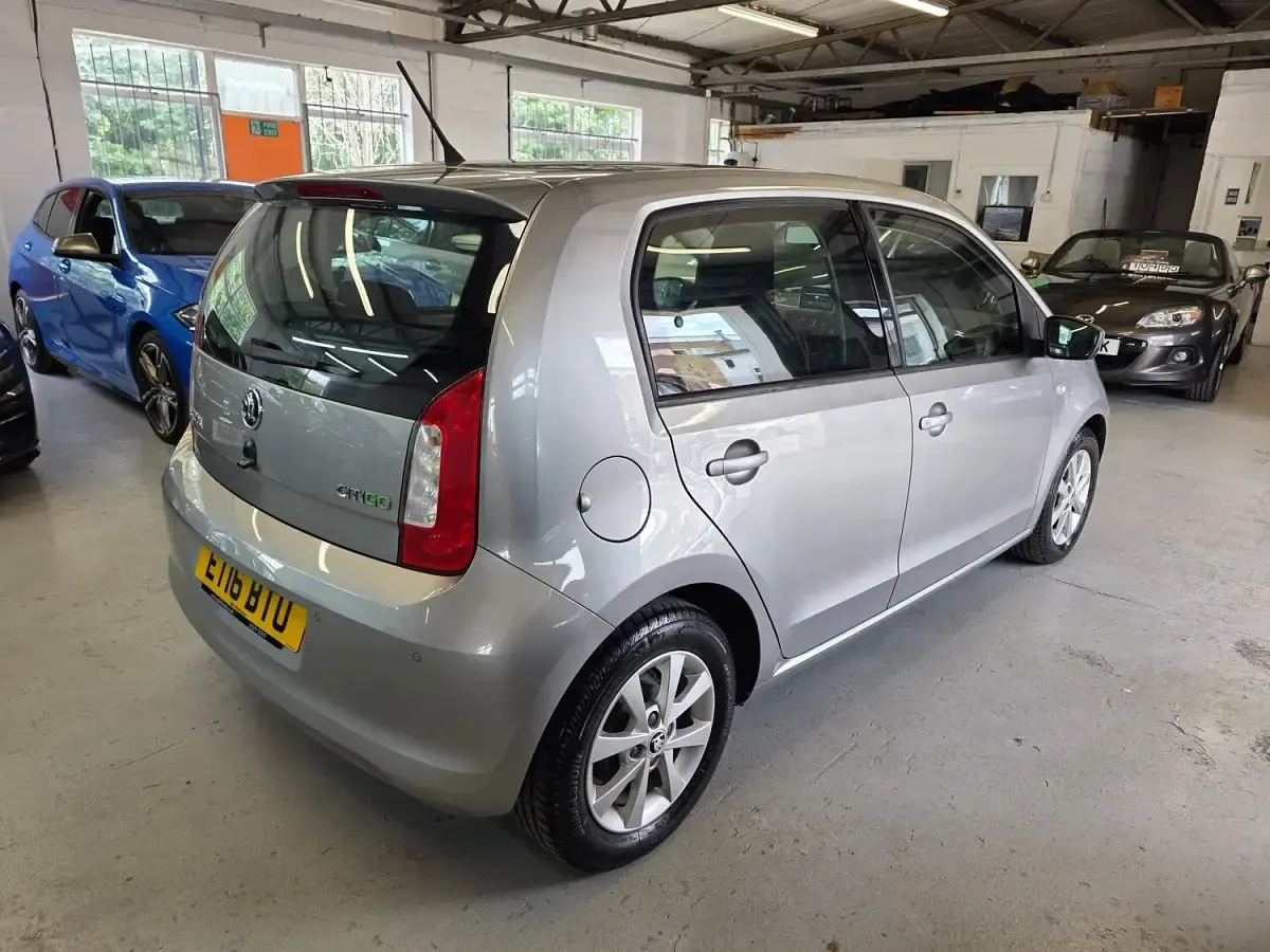 Used Skoda Citigo SE L 75 HP (55 kW) 2016 Silver Hatchback
