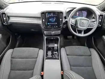 Used Volvo XC40 Ultimate 197 HP (144 kW) 2024 White SUV