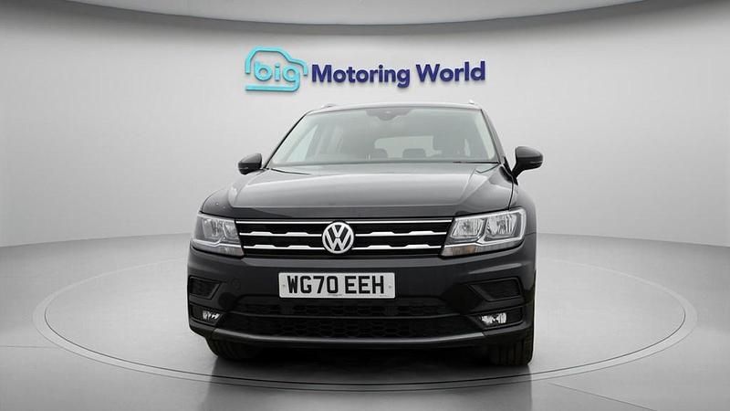 Used VW Tiguan Allspace Match 150 HP (110 kW) 2020 Black SUV