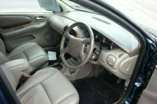 Used Chrysler Neon 131 HP (96 kW) 2003 Sedan