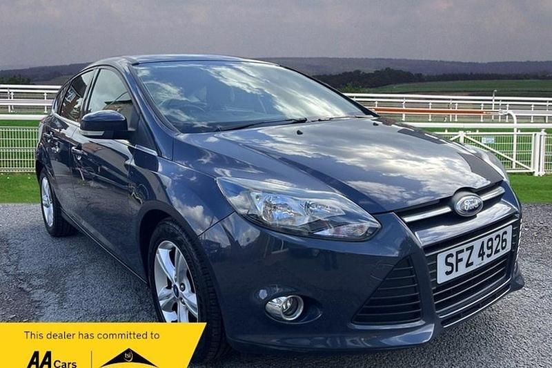 Grey Used 2014 Ford Focus Zetec Hatchback | £6,695 (Fair price) - Image 1/1