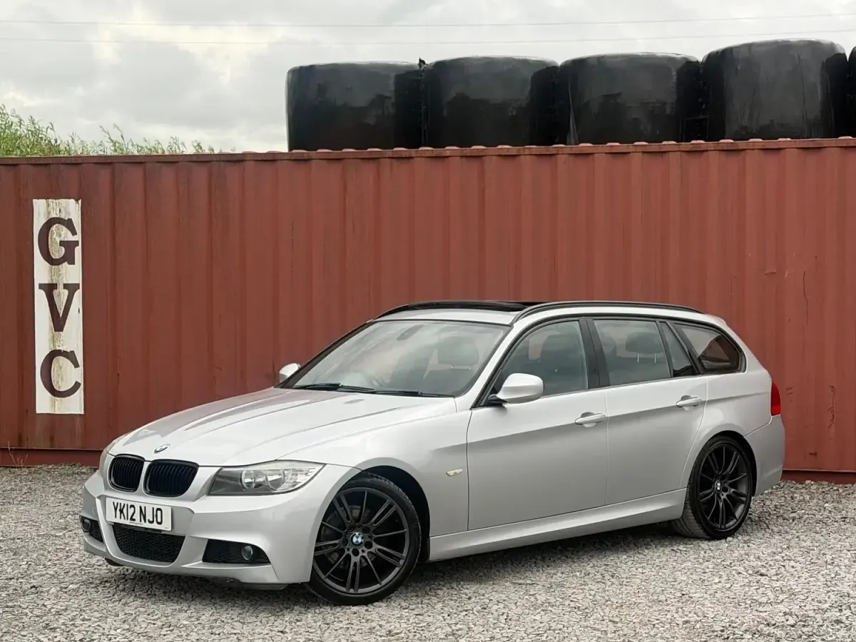 Used BMW 320 M Sport 181 HP (133 kW) 2012 Silver Estate