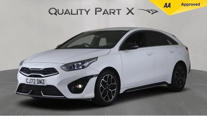Used Kia ProCeed GT-Line 158 HP (116 kW) 2023 White Estate