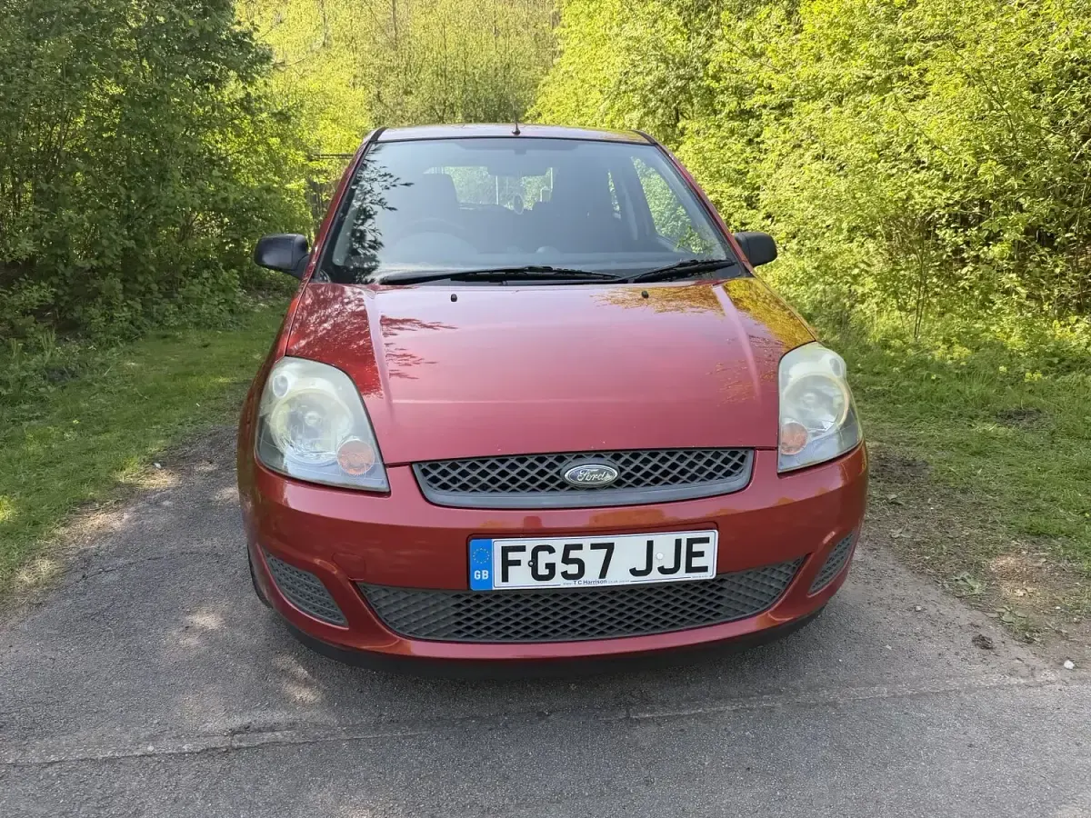 Used Ford Fiesta Style 75 HP (55 kW) 2007 Red Hatchback