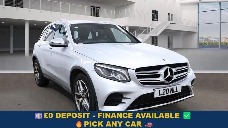 Silver Used 2018 Mercedes GLC220 AMG line Estate | £15,849 (Good price) - Image 1/4