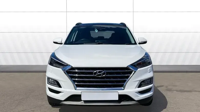 Used Hyundai Tucson Premium SE 177 HP (130 kW) 2019 White SUV