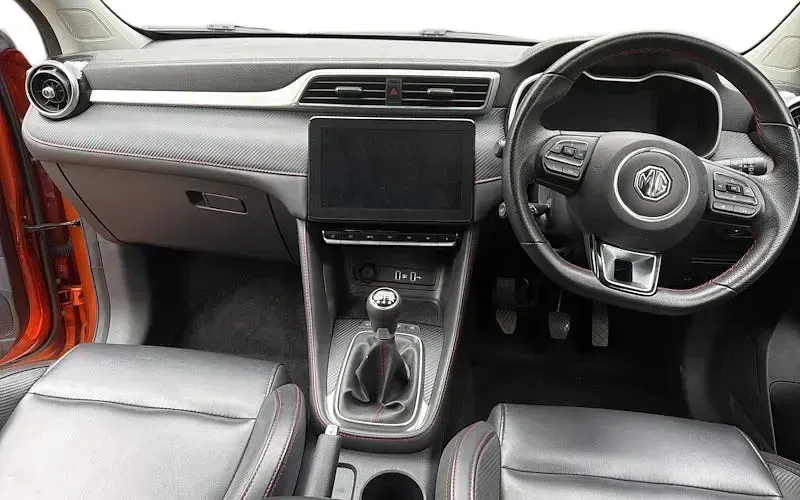 Used MG ZS Exclusive 106 HP (77 kW) 2023 Orange SUV