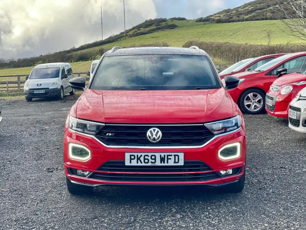 Used VW T-Roc R-line 150 HP (110 kW) 2019 Red SUV