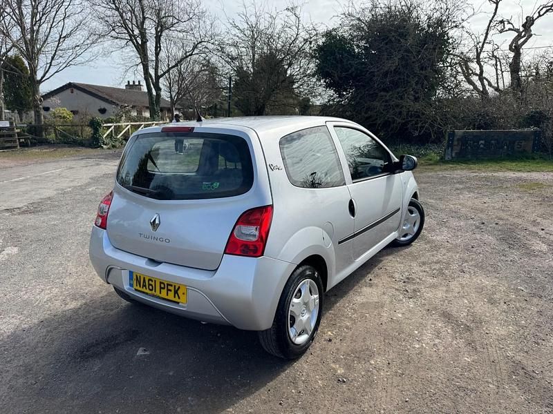 Used Renault Twingo 2011 Silver Hatchback