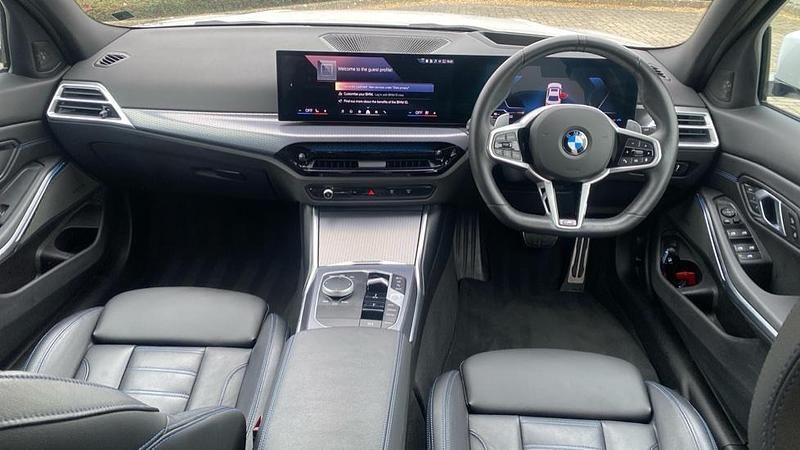 Used BMW 320 M Sport 181 HP (133 kW) 2025 White Sedan