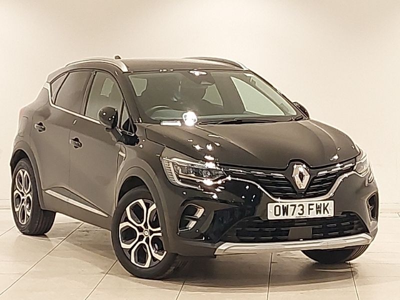 Black Used 2024 Renault Captur Techno SUV | £16,998 (Fair price) - Image 1/4