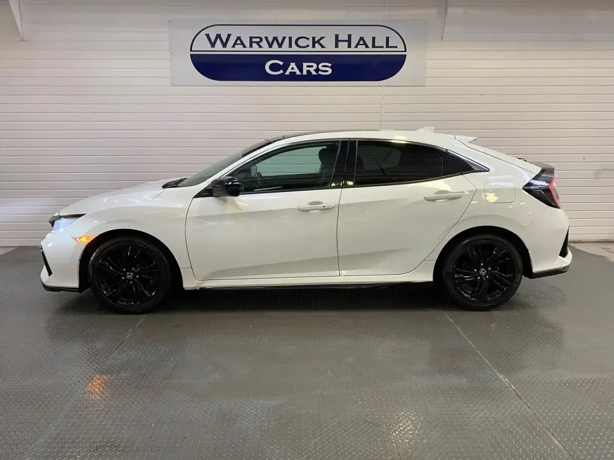 Used Honda Civic EX 2017 White Hatchback