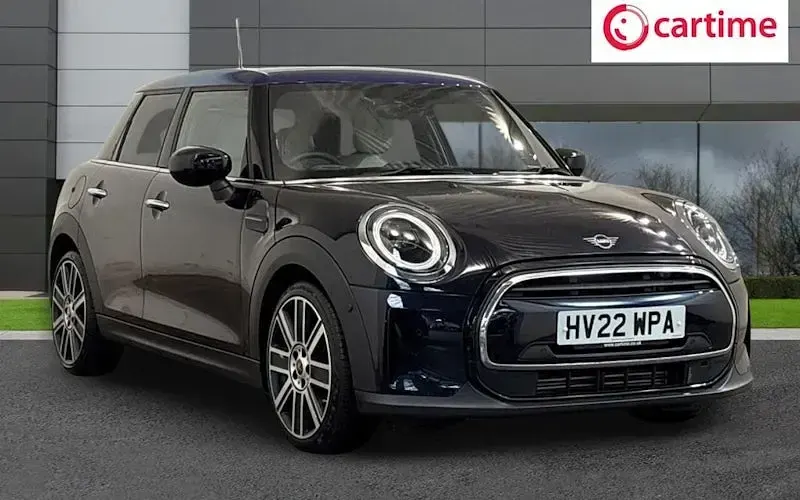 Used Mini Cooper Exclusive 136 HP (100 kW) 2022 Hatchback