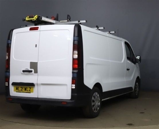 Image 3/4