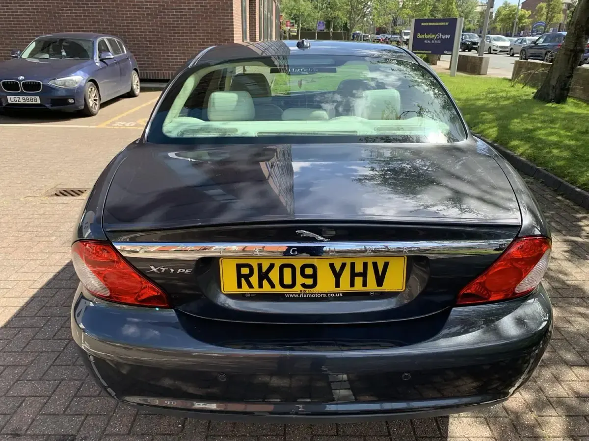 Used Jaguar X-type SE 2009 Grey Sedan